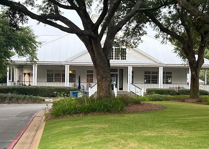 Resort The Bunkhouse At Craft Farms Gulf Shores